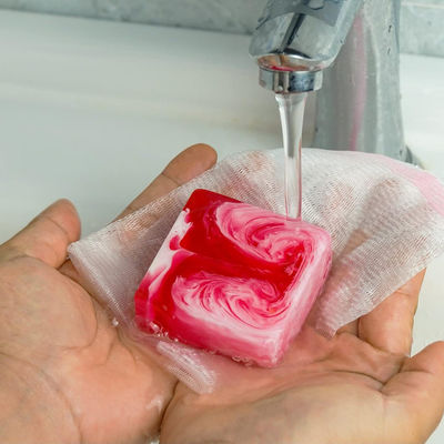 100% natürliche Bio-Kräuter Yoni Seife für Frauen Vaginalreinigung und Tiefreinigung